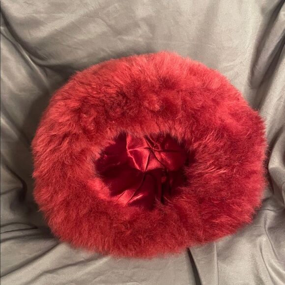 Alpaca fur hat Red main image 6